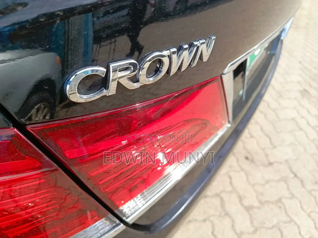 Toyota Crown 2017 Black