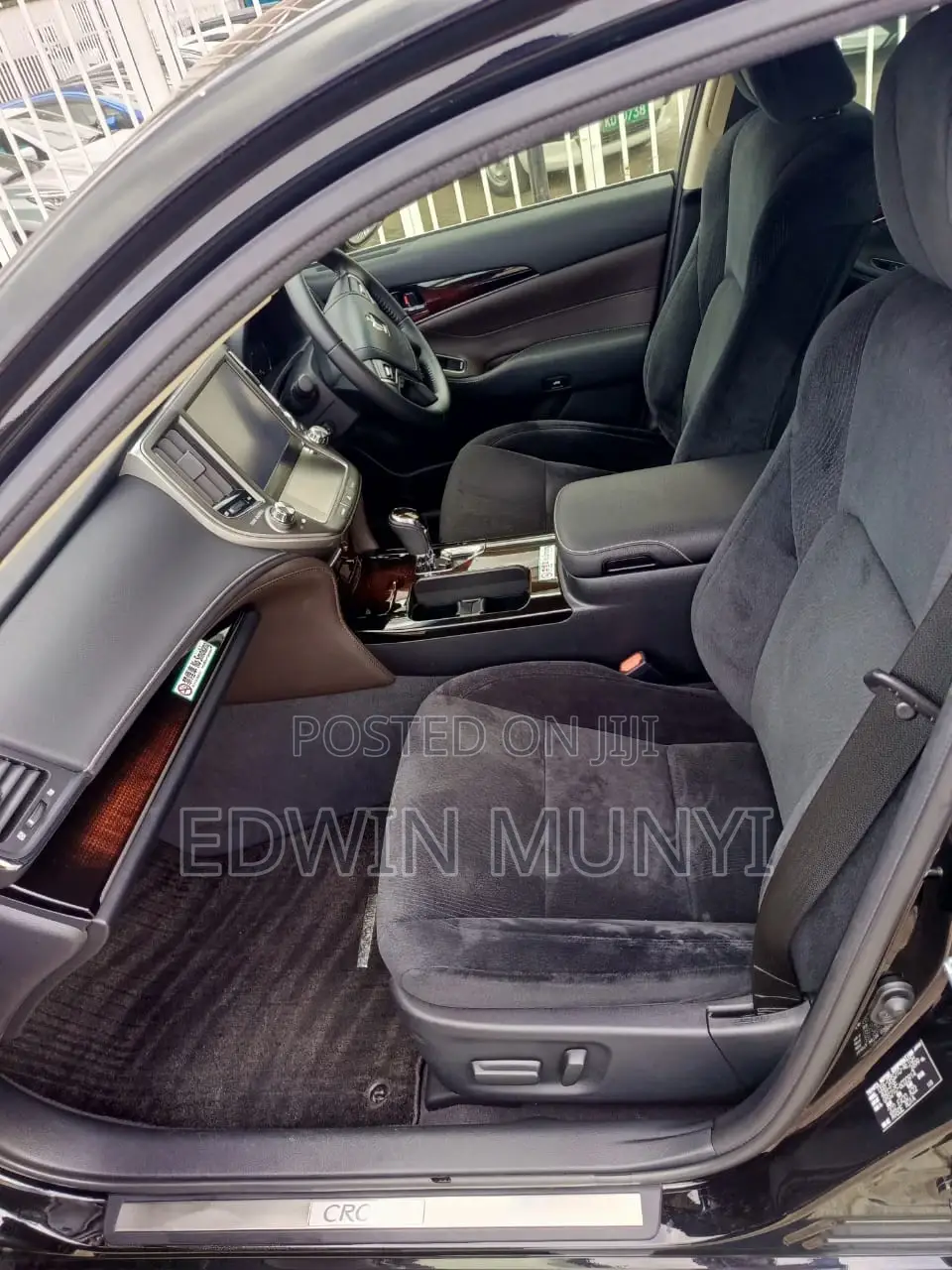 Toyota Crown 2017 Black