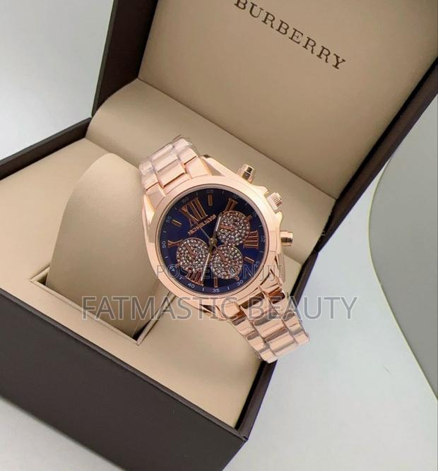 Classy Watch - main view