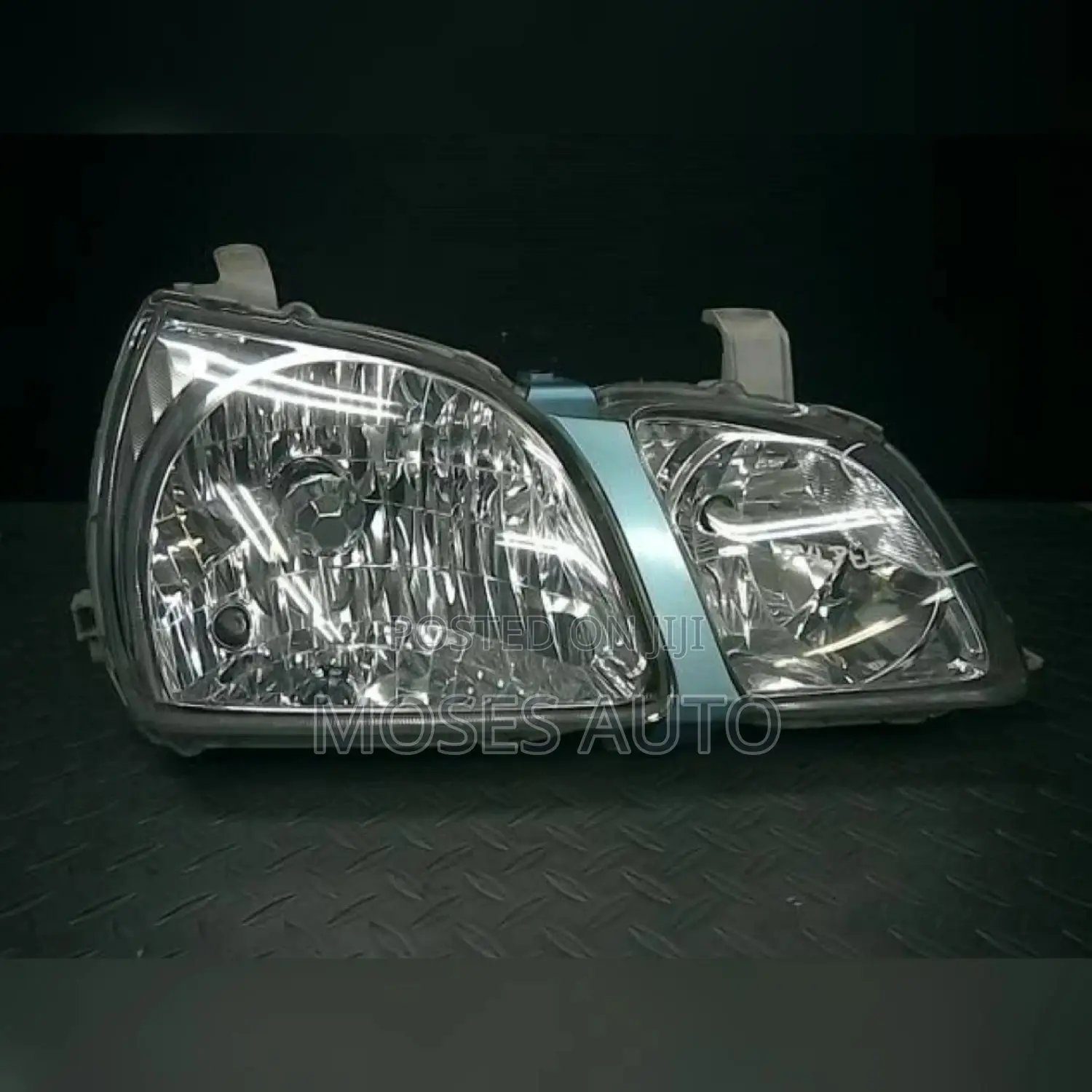 Gaia Headlight