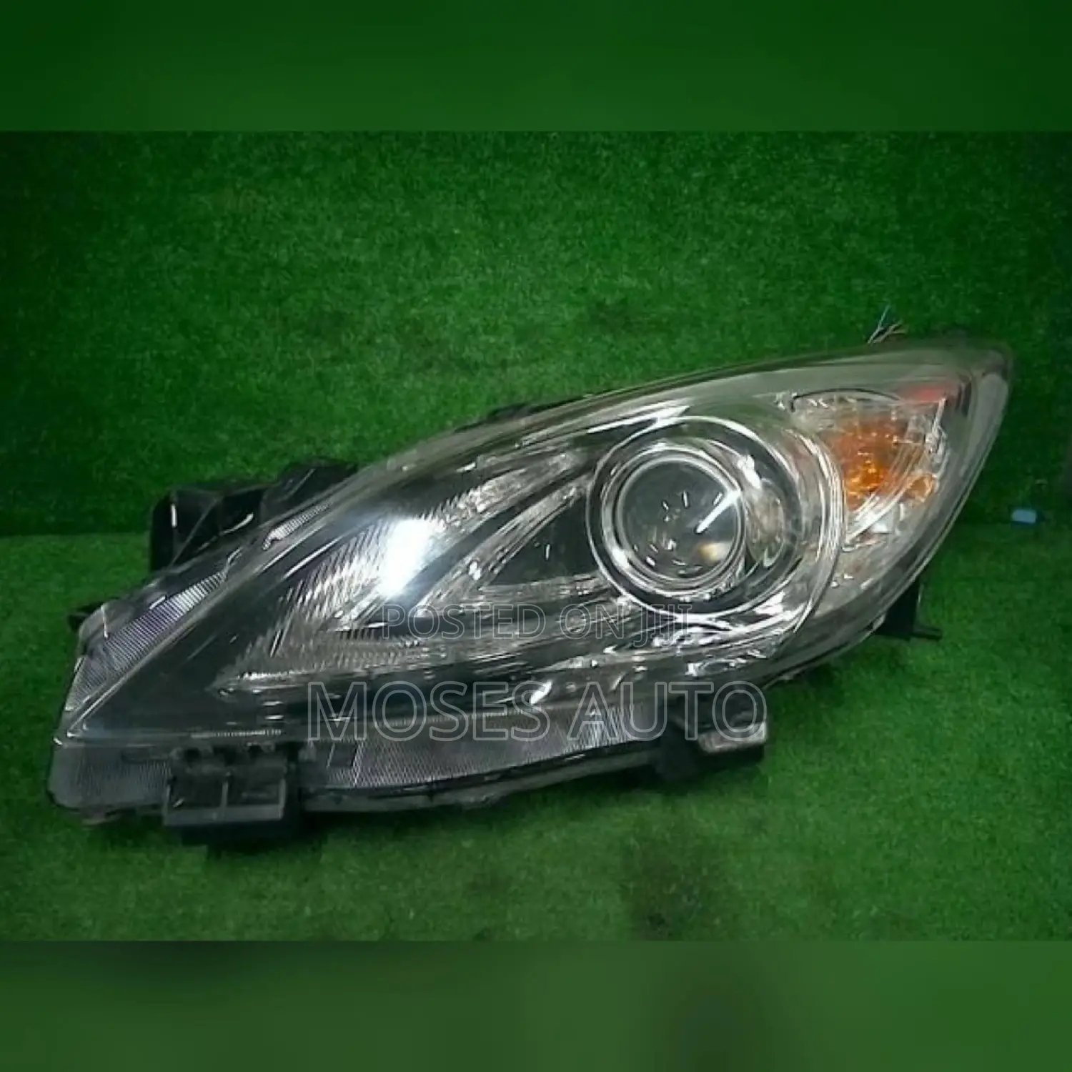 Axela 2012 Headlight