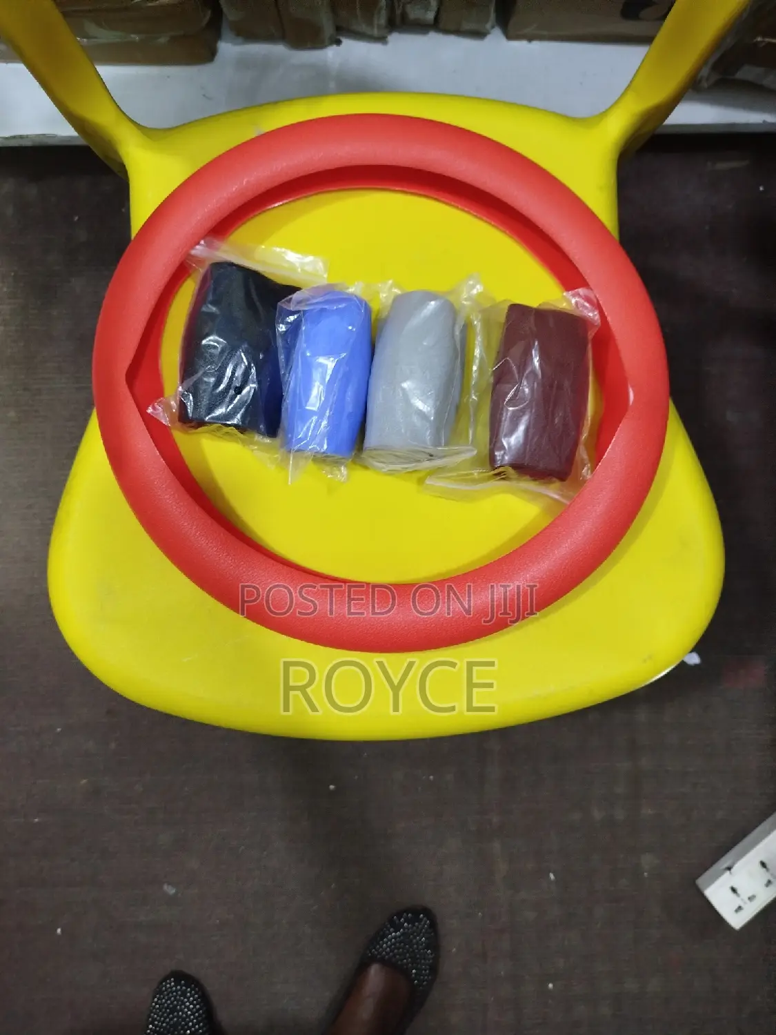 Universal Anti-Slip Silicone Wheel Cover