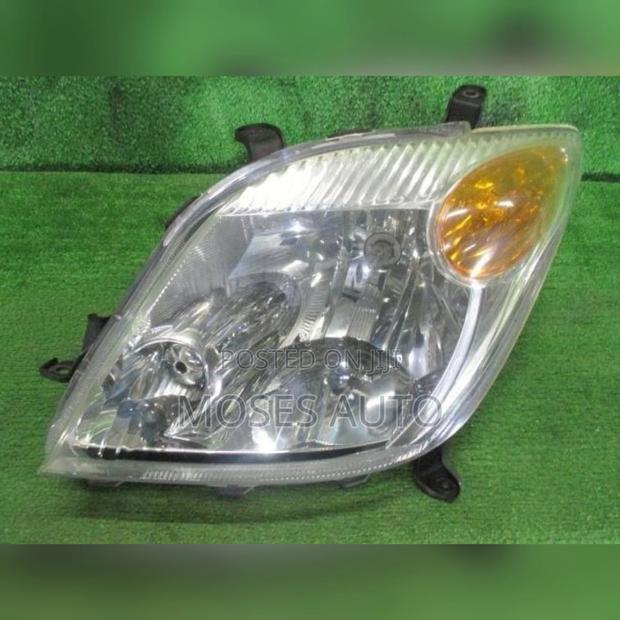 Ist Headlight