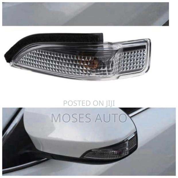 Aqua Side Mirror Indicator Light