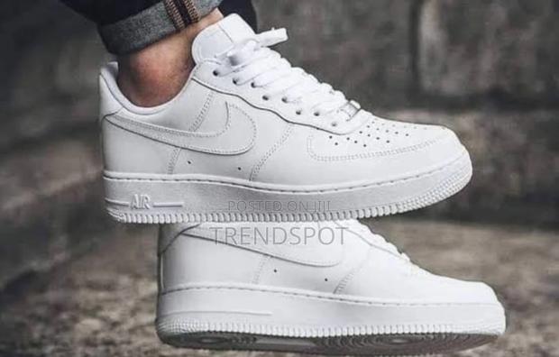 Nike Air Force Unisex Shoe White