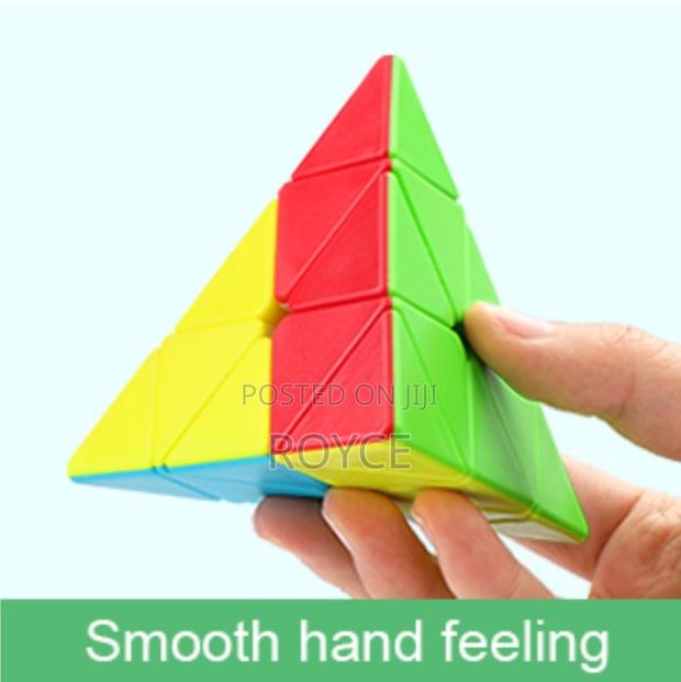 Pyramid Magic Cube - thumbnail 3