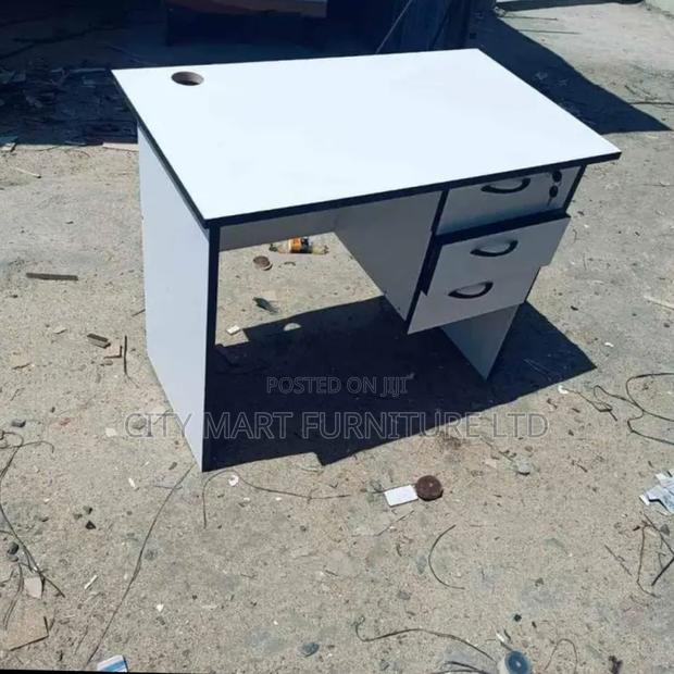 Offer!! Quality Office Desks/Study Tables - main view