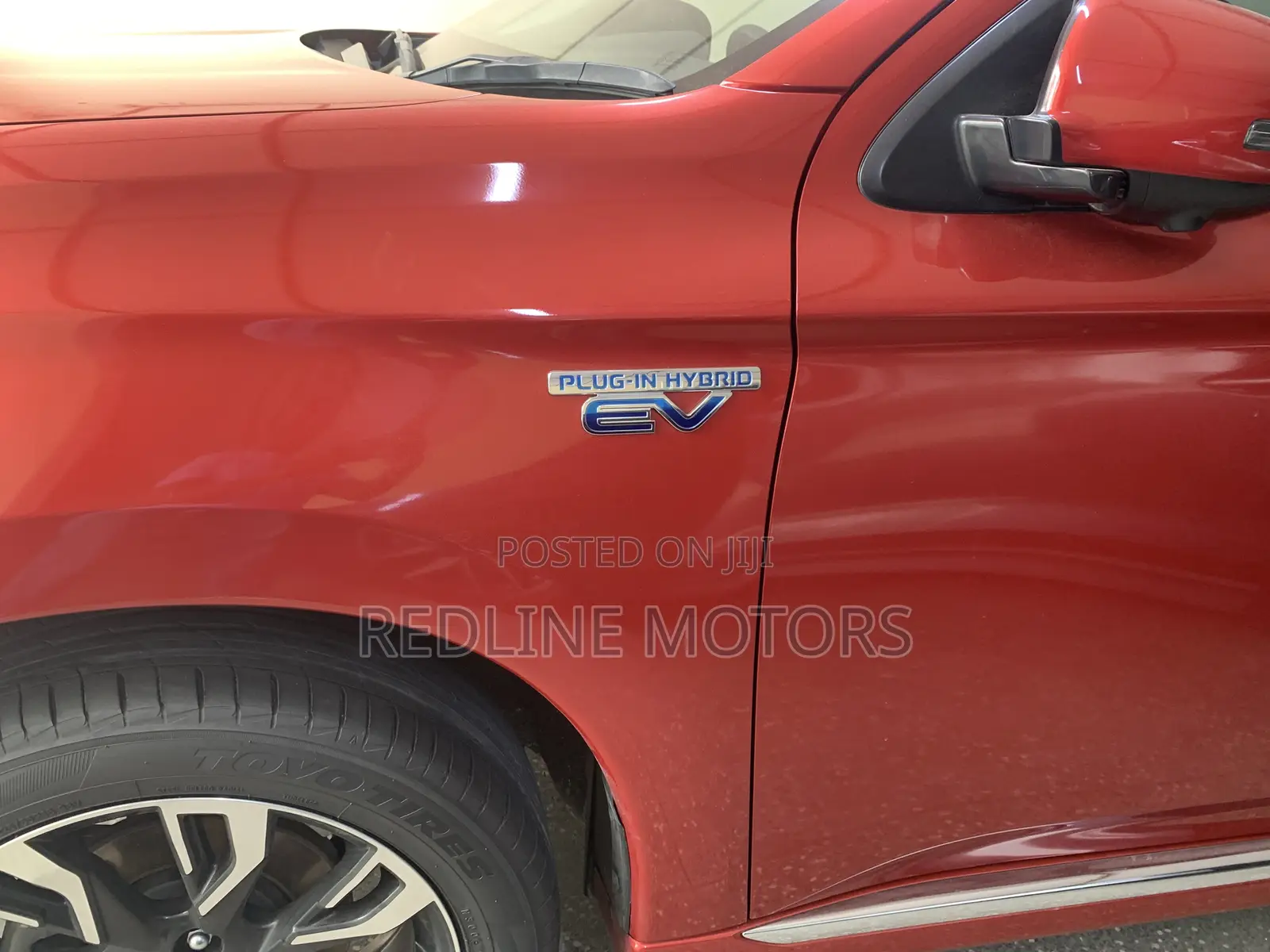 Mitsubishi Outlander 2.0 PHEV AWD 2017 Red