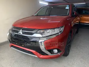 Mitsubishi Outlander 2.0 PHEV AWD 2017 Red