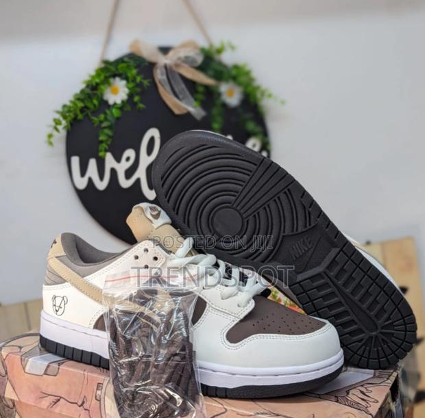 Quality New Nike Low Cut - main view