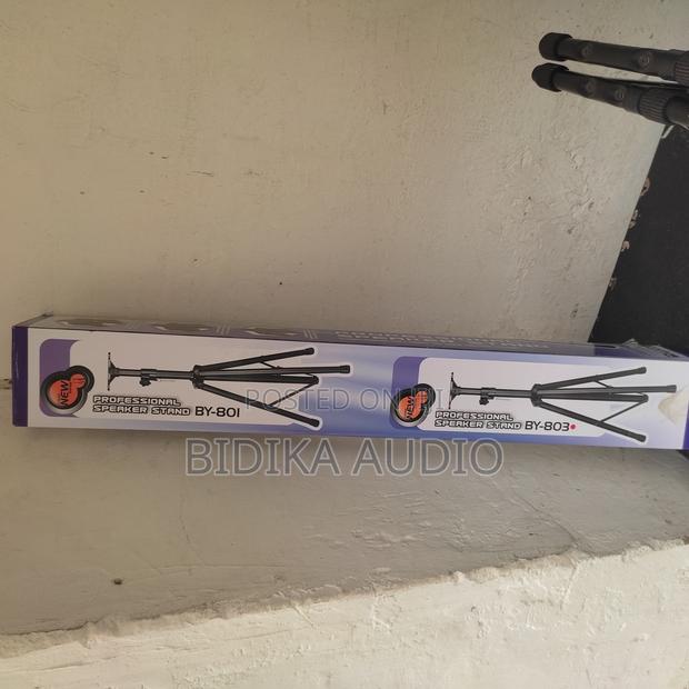 Speaker Stand - main view