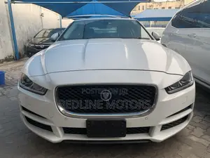 Jaguar XE 2017 Pearl