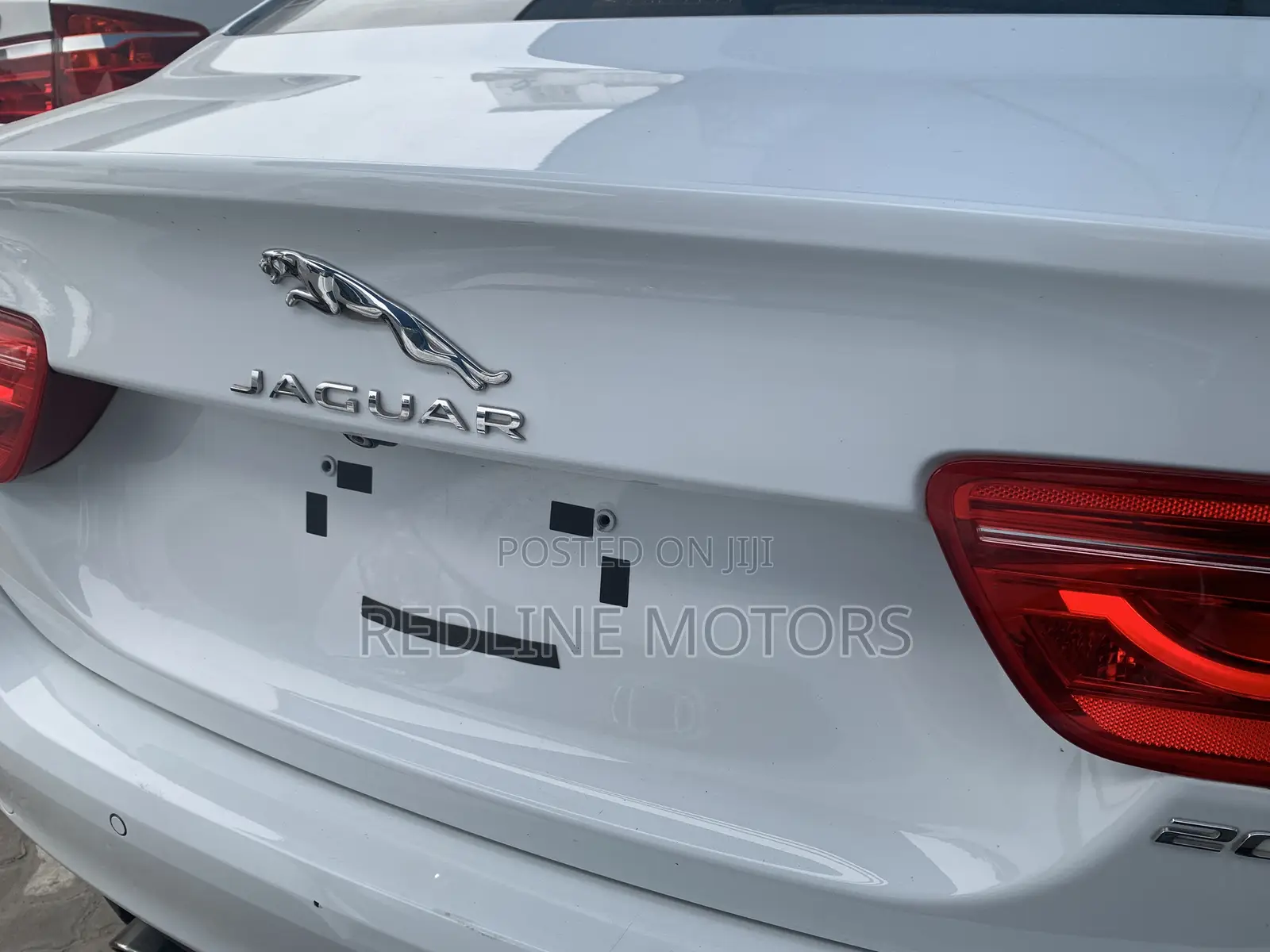 Jaguar XE 2017 Pearl