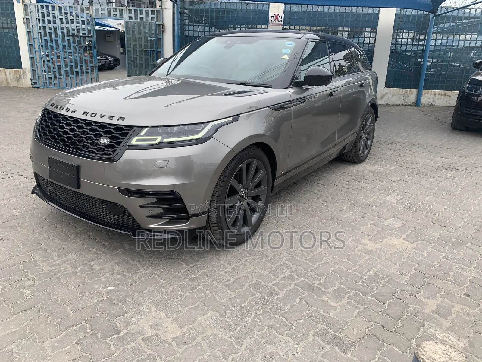 Land Rover Range Rover Velar P380 HSE R-Dynamic 4x4 2018 Gold