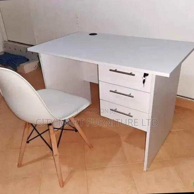 Offer!! Quality Office Desks/Study Tables - main view
