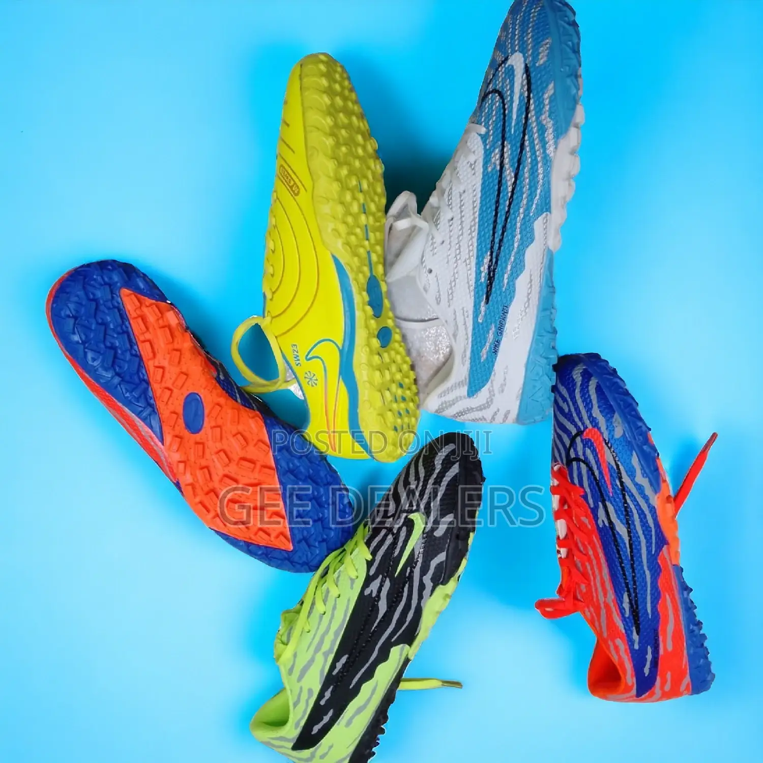 Soccer Trainer Shoes/Football Trainer Boots Size 40-45