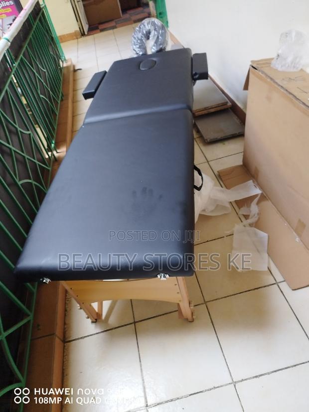 Massage Bed Foldable/Portable Bed for Massage