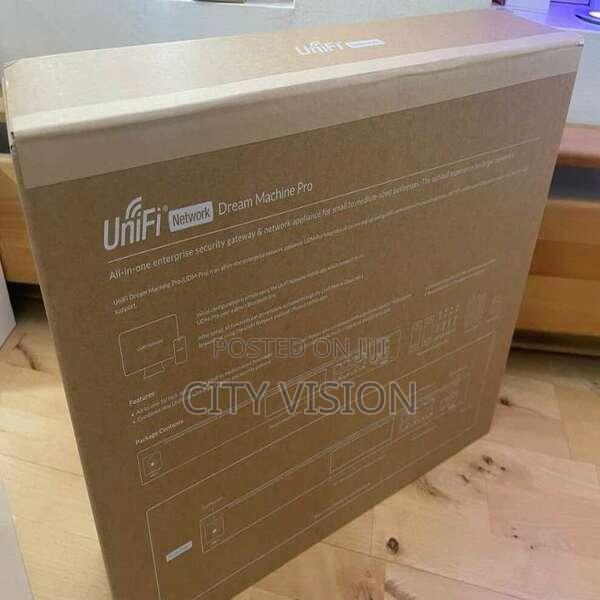 Ubiquiti Dream Machine Propre-Installed Unifi Network !! - main view