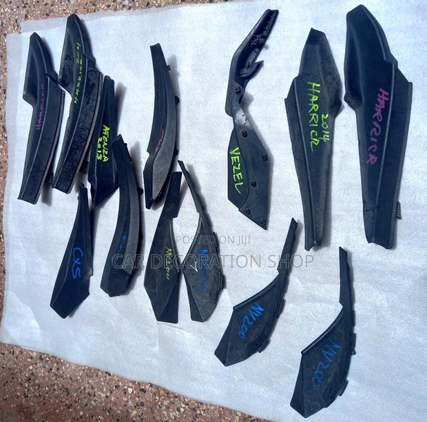 Different Car Models Windshield Finisher Replacement - main view