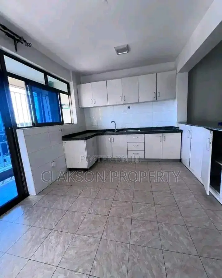3bdrm Apartment in Kilimani Riara Road for rent