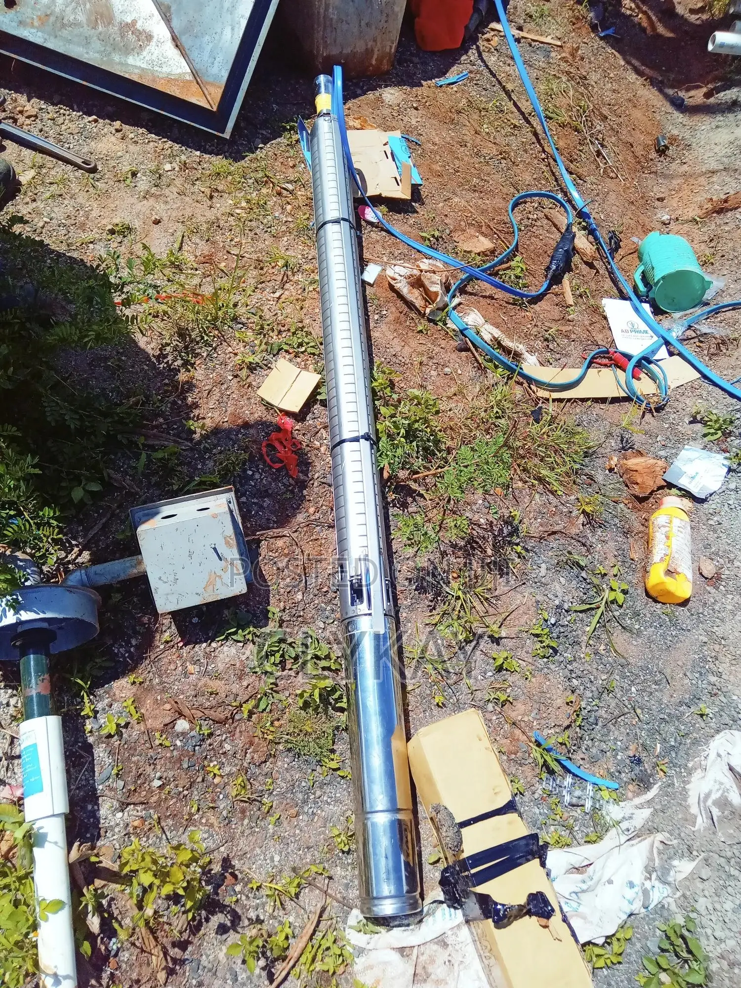 Submersible Borehole Pump Installation and Pump Lowering