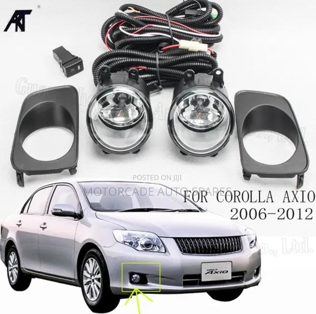 Toyota Fielder 2007-2009 Fog Lights Complete