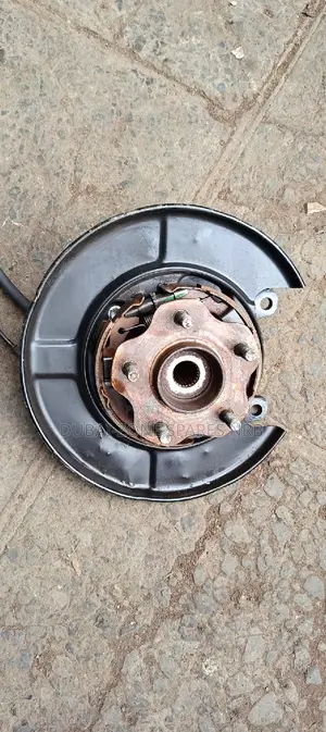 Front and Rear Wheel Hubs Nissan X-Trail Nt30,Nt31 Available