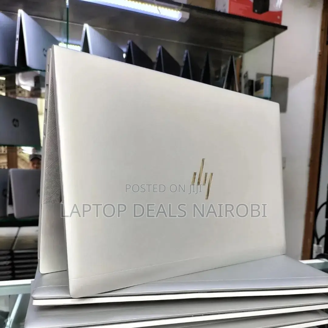 Laptop HP EliteBook 830 G7 8GB Intel Core I5 SSD 256GB