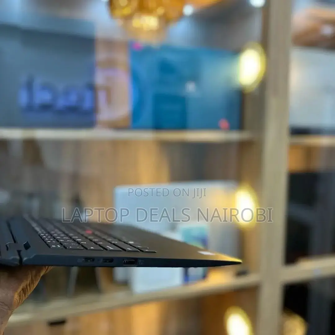 Laptop Lenovo Thinkpad X1 Yoga 16GB Intel Core I7 SSD 256GB