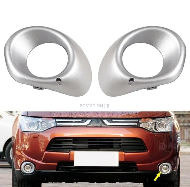 Mitsubishi Outlander Fog Lights Cover
