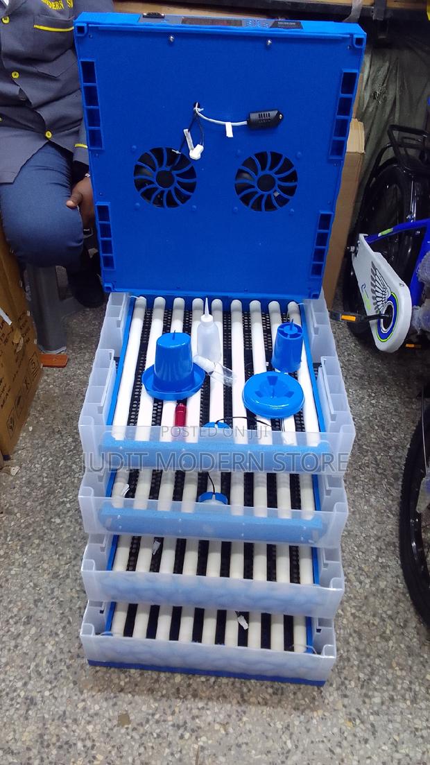 256 Egg Incubator With Feeders - main view