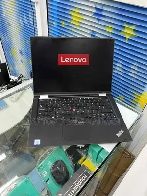 Laptop Lenovo ThinkPad Yoga 370 8GB Intel Core I5 SSD 256GB