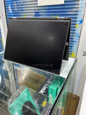 Laptop Lenovo ThinkPad Yoga 370 8GB Intel Core I5 SSD 256GB