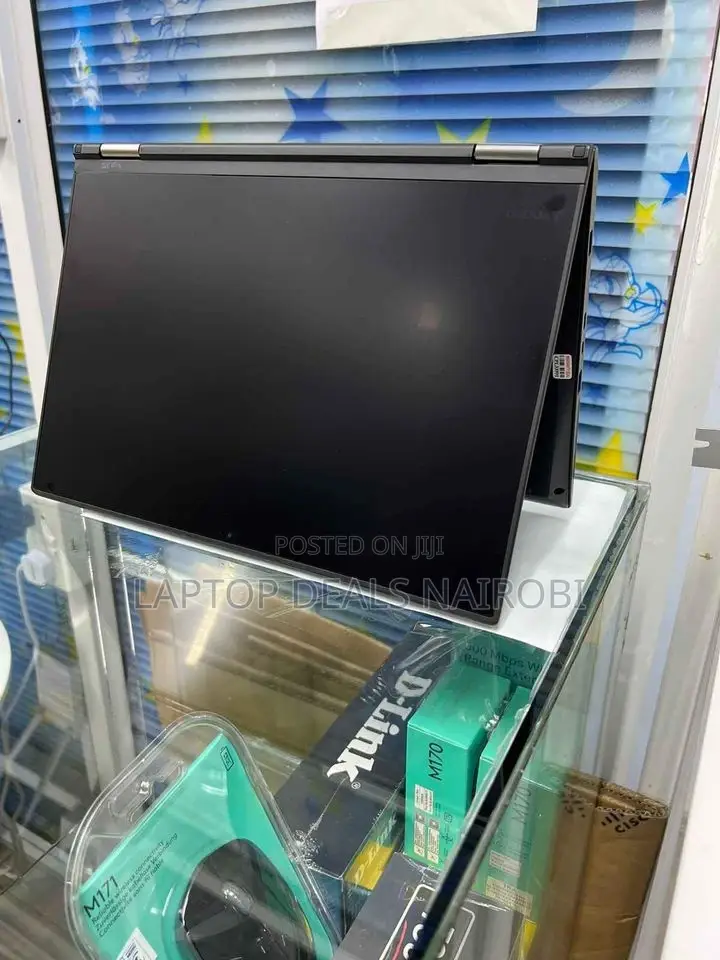 Laptop Lenovo ThinkPad Yoga 370 8GB Intel Core I5 SSD 256GB