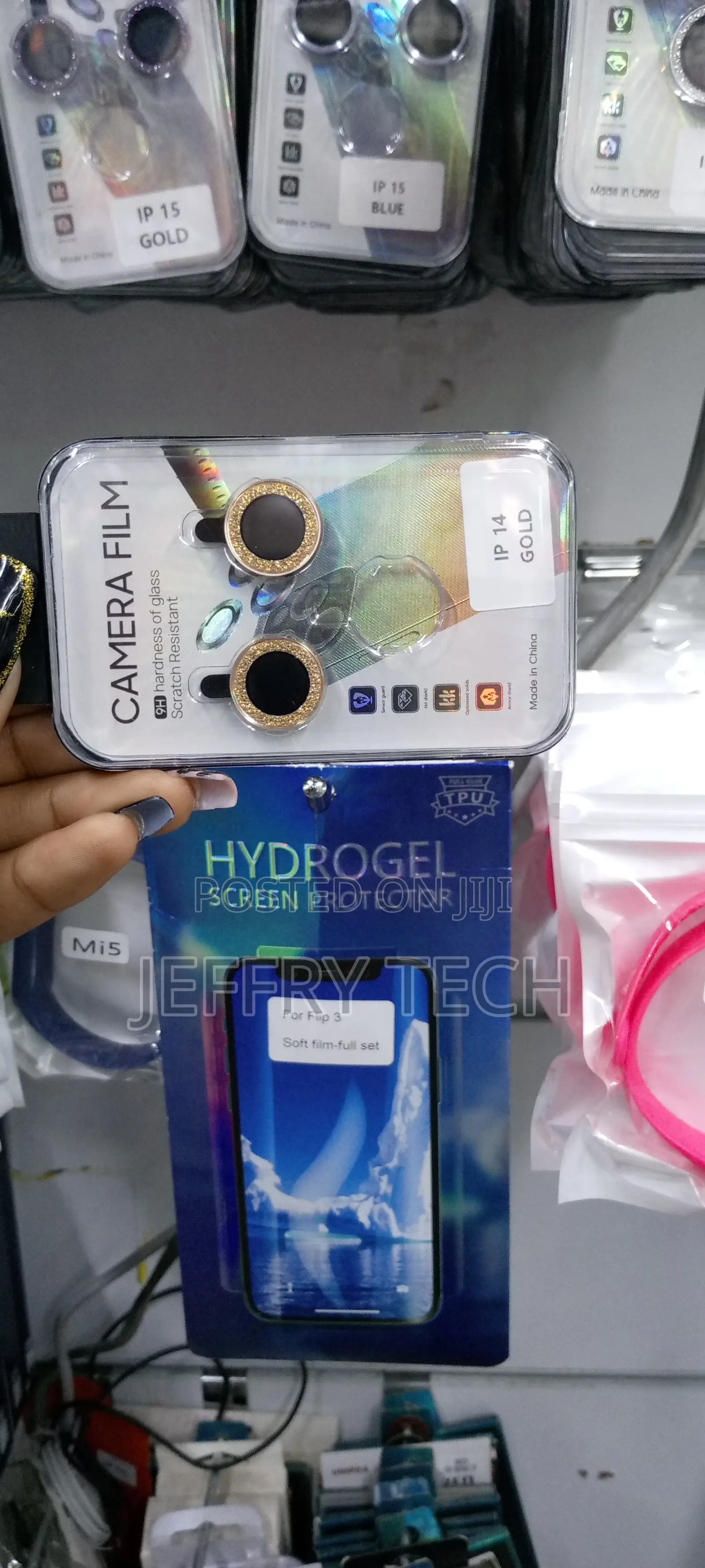 Qsmqam Camera Lens Protector for iPhone 14