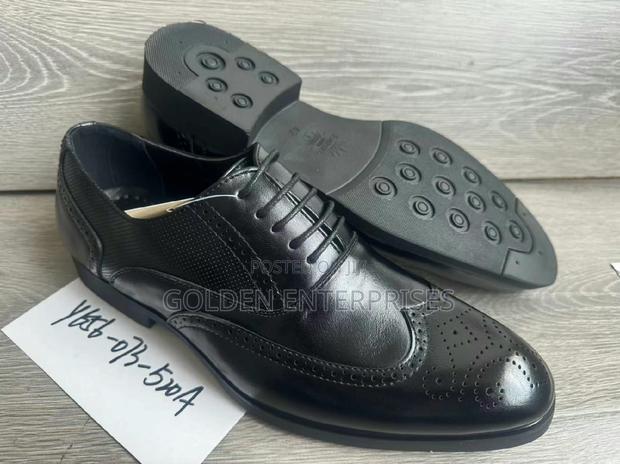 Empire Leather Official Shoes
39-45