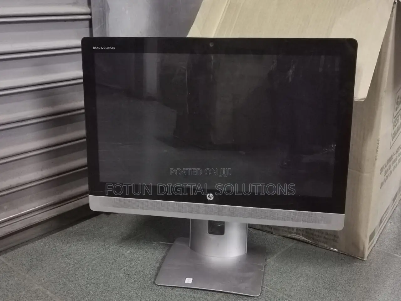 Desktop Computer HP EliteDesk 800 G3 8GB Intel Core I5 SSD 256GB
