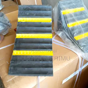 Lorry Wheel Stopper Available