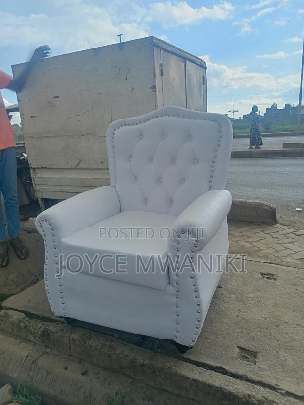 Pedicure Seat, Unique Latest Design - main view