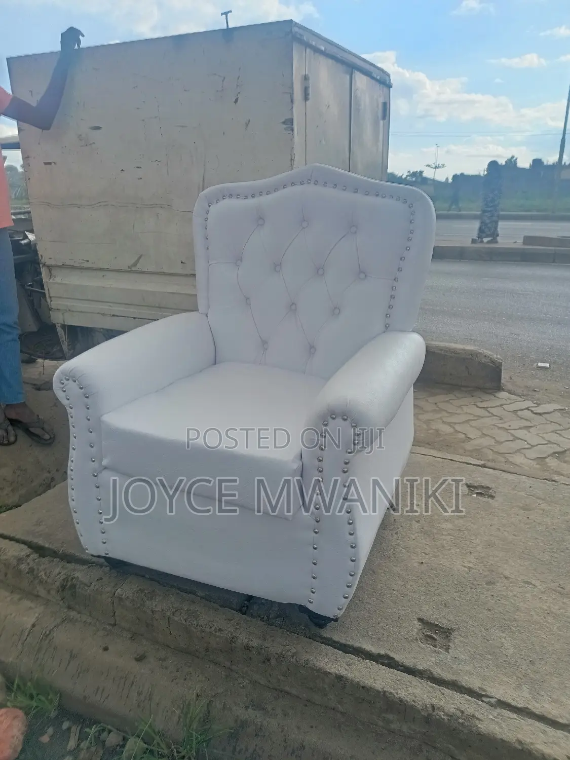 Pedicure Seat, Unique Latest Design 