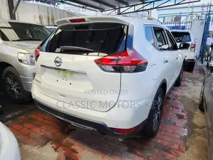 Nissan X-Trail 2.0 Petrol AWD 2018 White