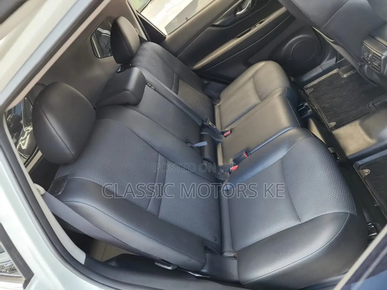 Nissan X-Trail 2.0 Petrol AWD 2018 White