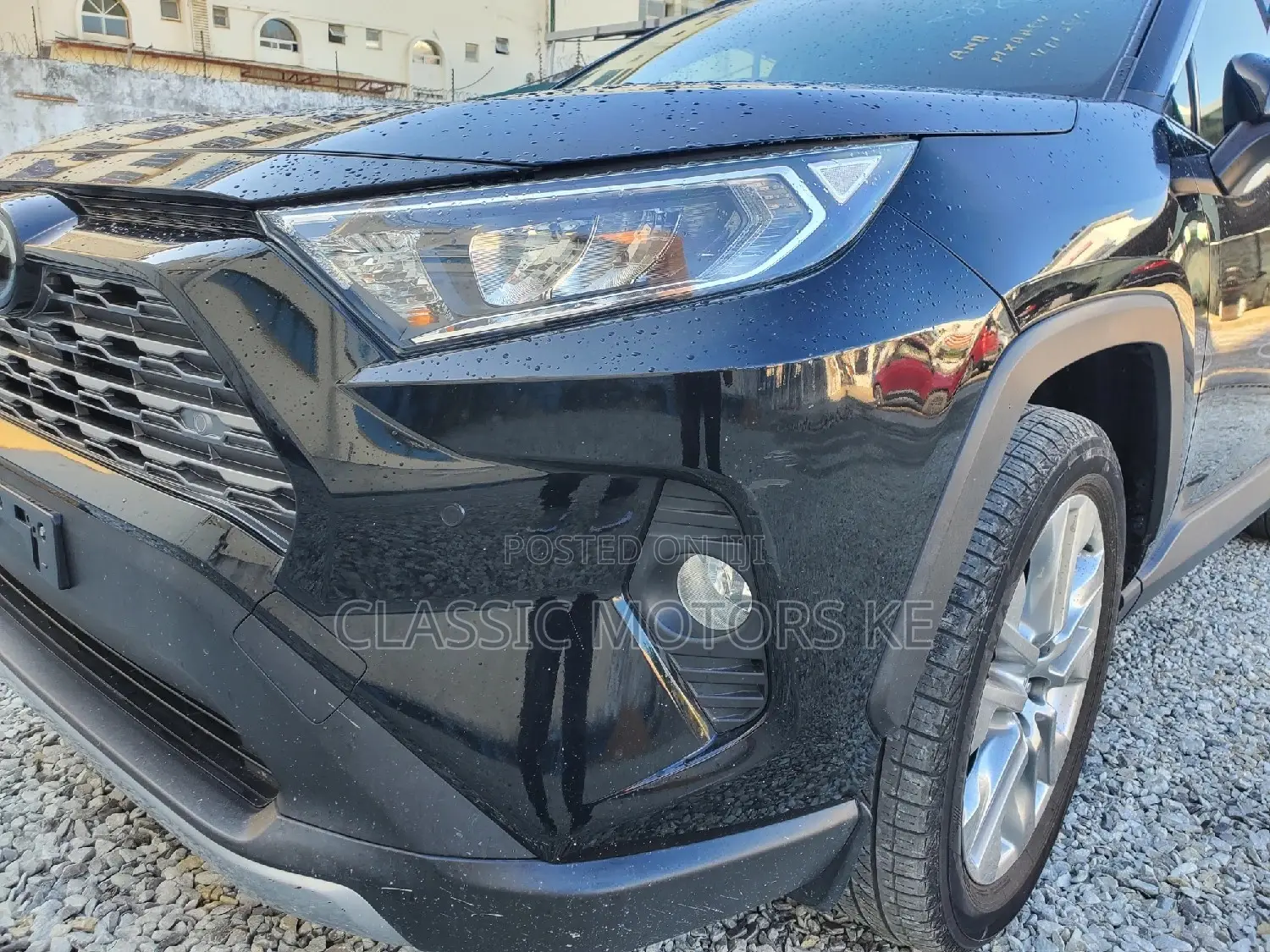 Toyota RAV4 XLE Premium AWD 2019 Black