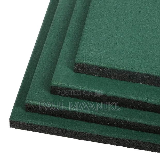 Heavy Duty Rubber Tile Green Non-slip Flooring Mat - main view