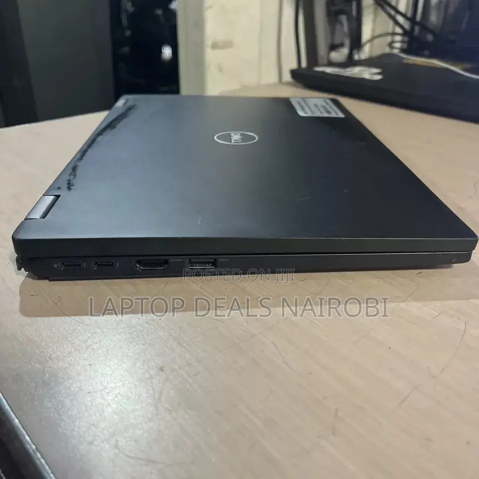 Laptop Dell Latitude 7390 8GB Intel Core I7 SSD 256GB