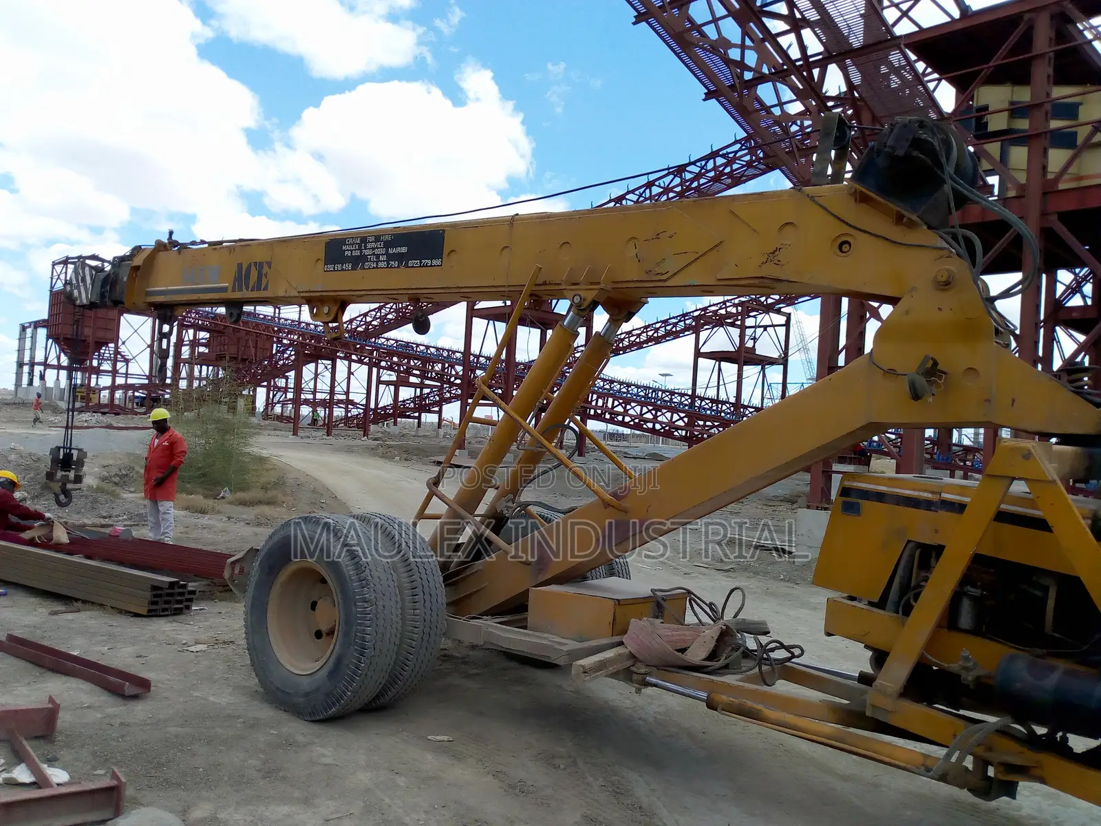 Hydra Crane for Hire - 14 Ton Mobile Hydra