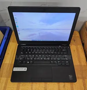 Laptop Dell Latitude 12 E7250 8GB Intel Core i7 SSD 256GB