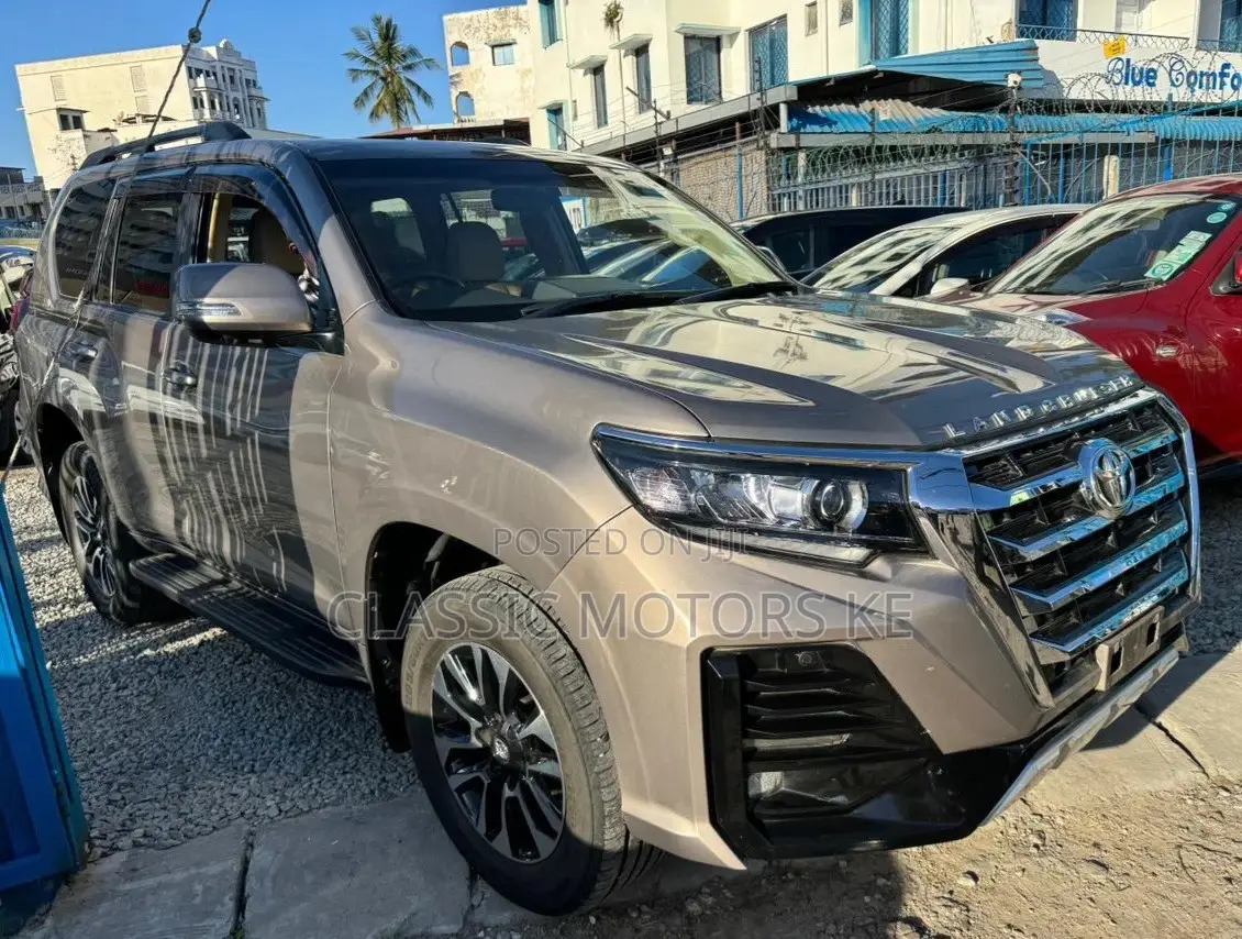 Toyota Land Cruiser Prado 2.8 2018 Gold