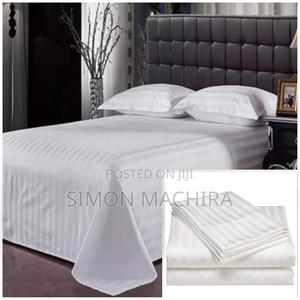 White Cotton Bedsheets - thumbnail 2