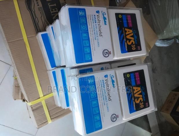 AVS 30 Amps Sollatek AVS30 Automatic Voltage